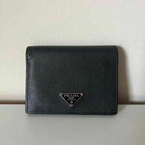 PRADA Foglio in Pelle Saffiano Leather Folding Wallet